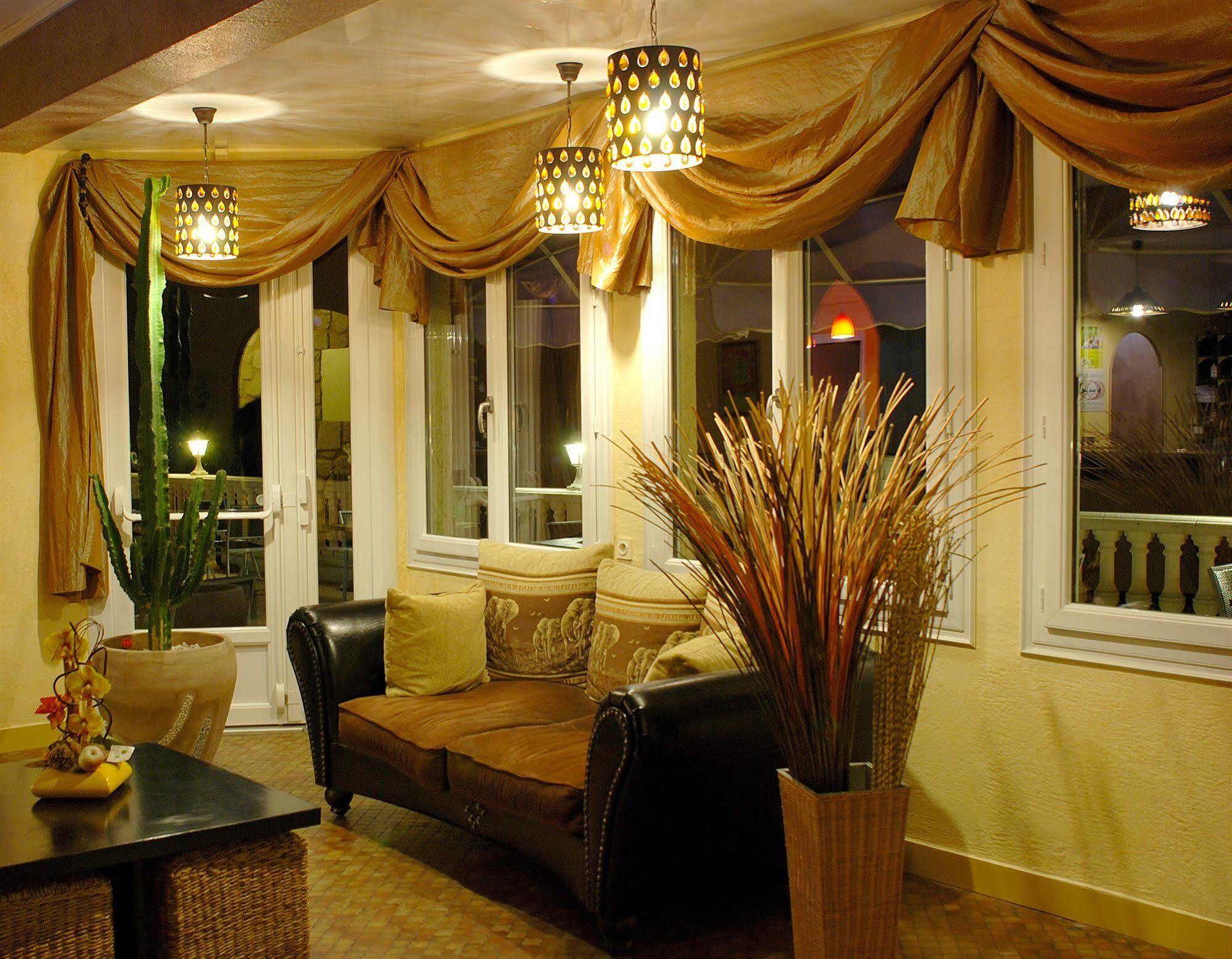 Logis Cosy - Hotel Le Moulin Neuf - Chantonnay Exterior foto